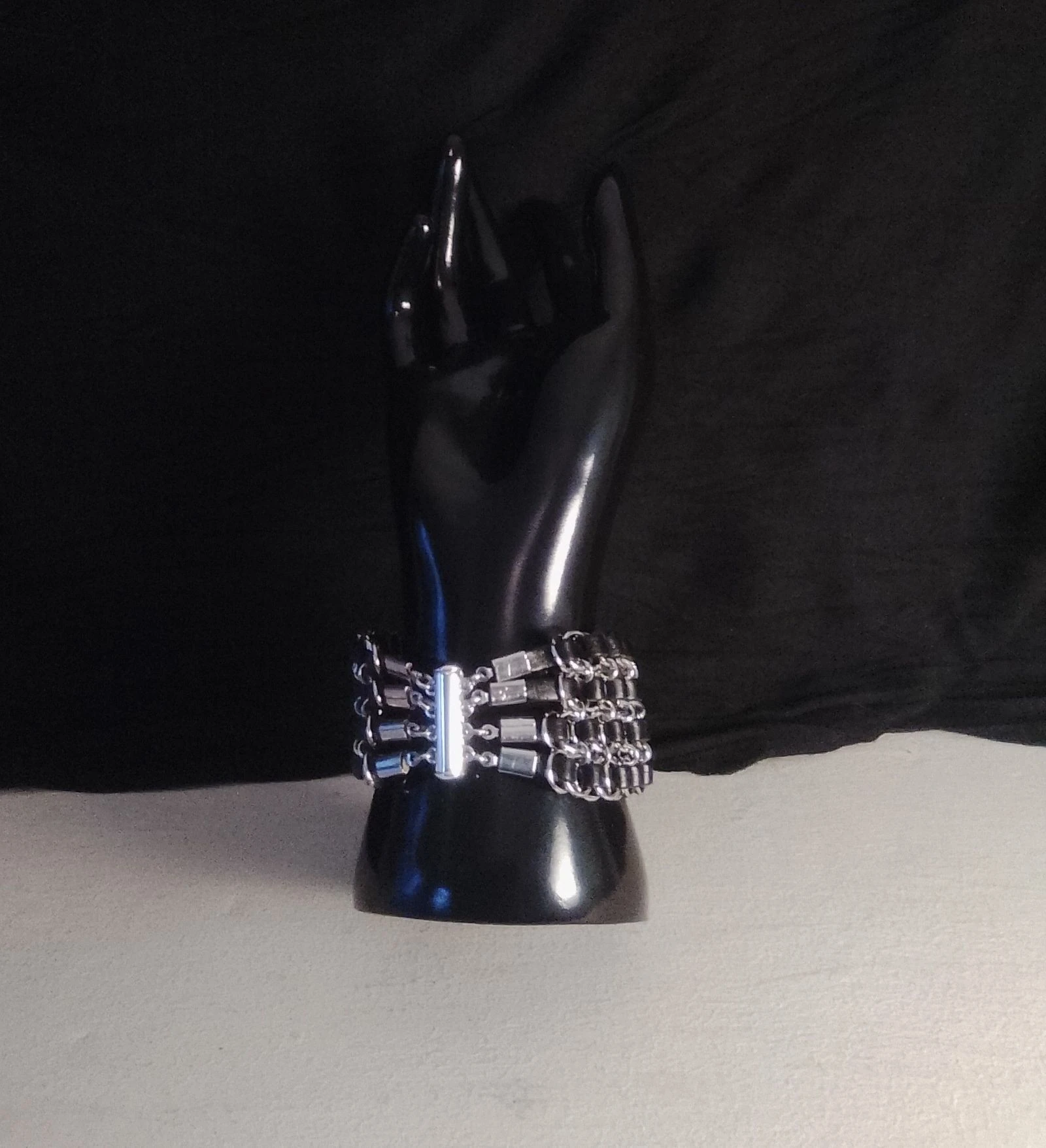 Leather cuff bracelet with sliding links – photo 3